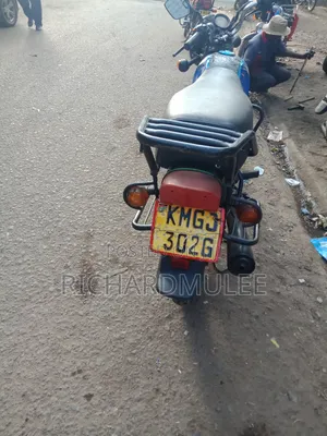 TVS XL 100 2023 Nyeusi