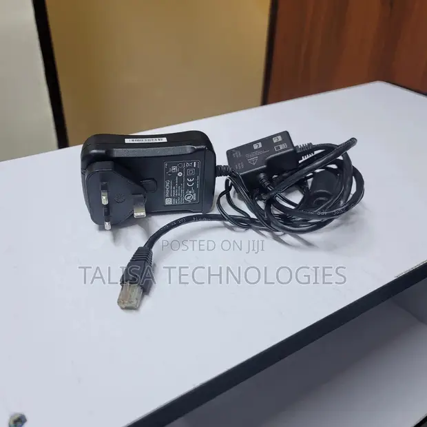 Phihong 56V PoE Injector - 1