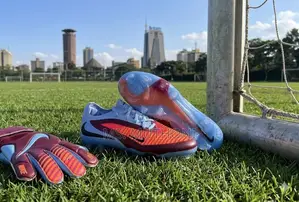 Viatu vya Mpira wa Miguu vya Watoto Nike Phantom 6 Low Elite Gripknit (30-35)