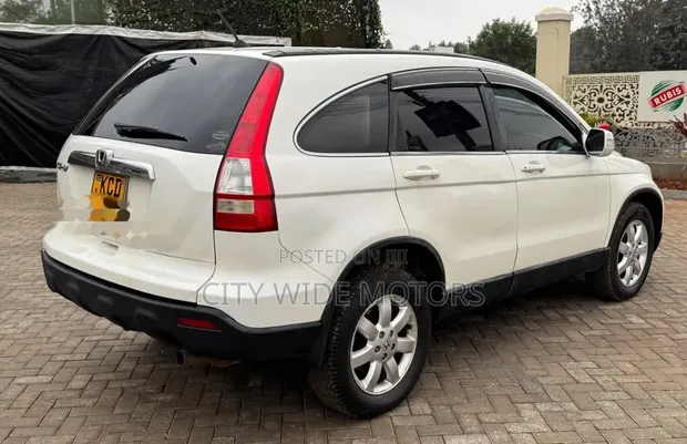 Honda CR-V 2008 White - 1