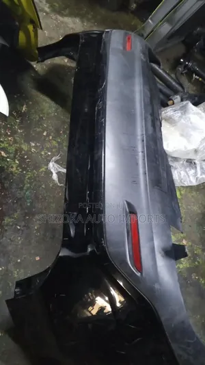 Bampa ya Toyota Harrier (2015)