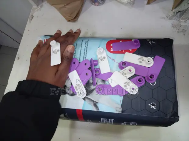 Ear Tags - Tayari kwa Namba za Kundi - 1