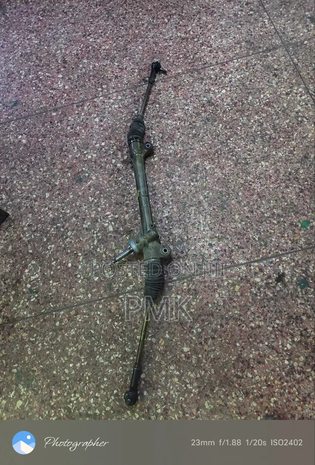 Toyota Fielder/Axio 4WD Steering Rack (Iliyo tumika) - 1