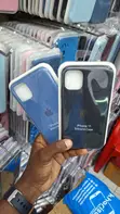 Apple iPhone 11 Silicone Cases - Bluu na Nyeusi - 1