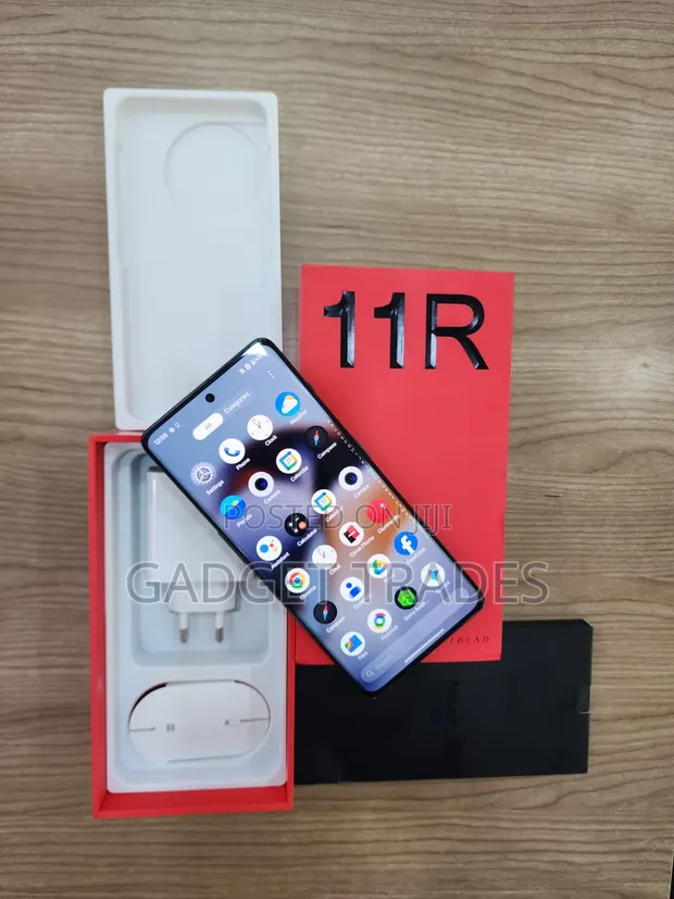 OnePlus 11R 256GB Nyeusi - 1