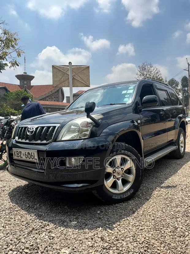 Toyota Land Cruiser Prado 2007 Nyeusi - 1
