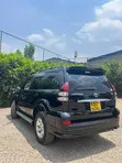 Toyota Land Cruiser Prado 2007 Nyeusi - 3