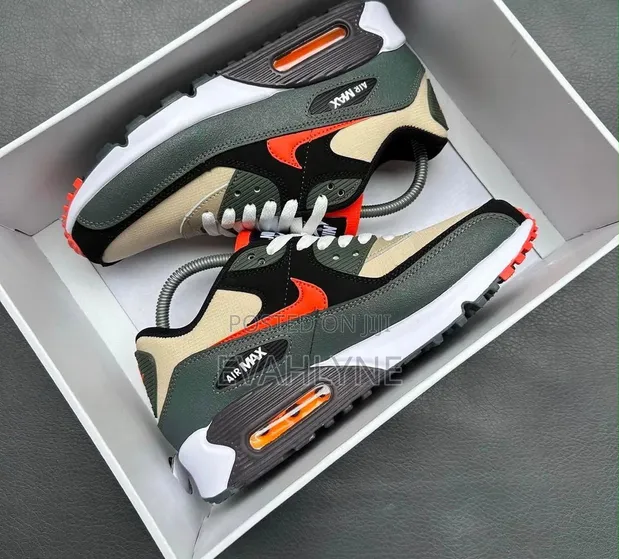 Nike Air Max 90 Gari Jeshi Sneakers - 1