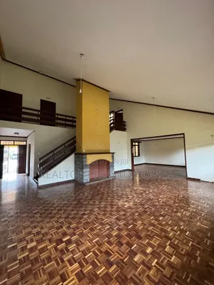 Townhouse ya Vyumba 5 vya Kulala Lavington, Valley Arcade kwa Ajili ya Kukodisha