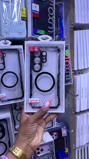 Xundd Magnetic Clear Case kwa Tecno Camon 50 (Bumper Nyeusi)