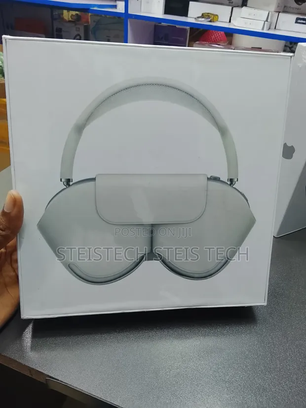 Apple AirPods Max Headphones - Nyeusi - 1