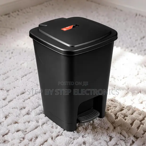 30L Hard Plastic Waste Garbage Dust Pedal Bin - 1