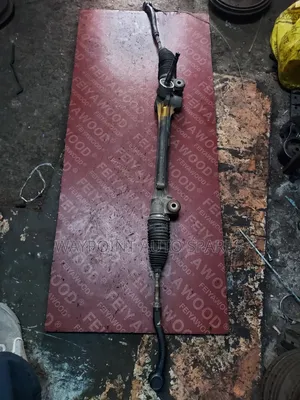 Steering Rack Toyota Belta - Imetumika