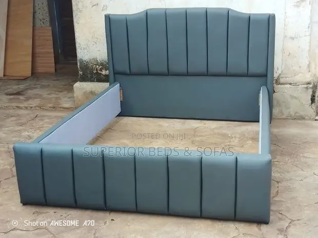 Superior Beds 5x6 Premium Grey Channel Bed - 1