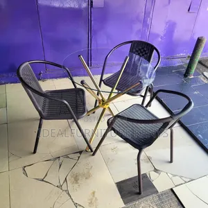 Modern 3-Chair Round Glass Dining Set