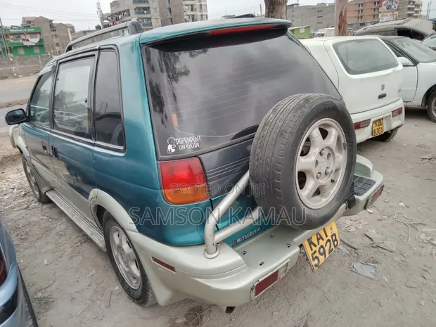 Mitsubishi RVR 2006 Blue - 1