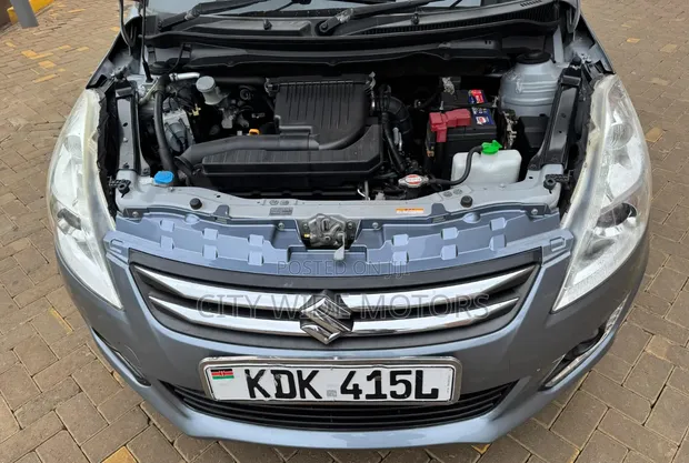 Suzuki Swift 2015 Silver - 1