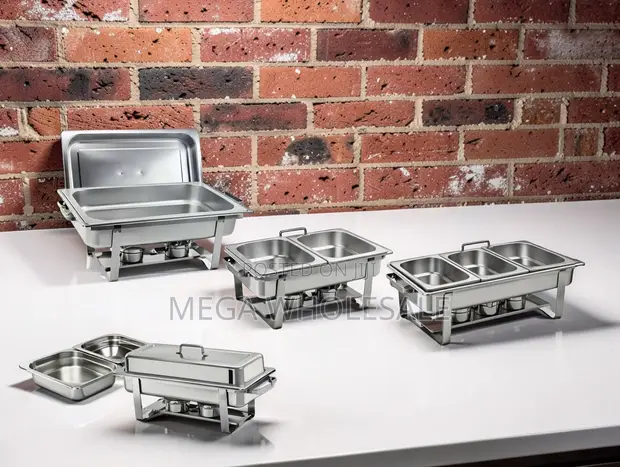 11L Stainless Steel Triple Chafing Dish - Polished Finish - 1