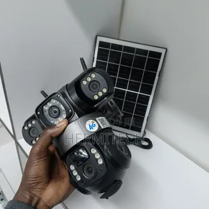 Kamera ya CCTV ya Solar ya 4G yenye Lensi Tatu Mpya