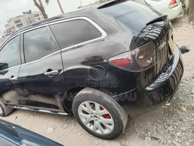 Mazda CX-7 2008 Nyeusi - 1