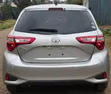 Toyota Vitz 2019 Nyeupe - 2