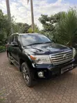 Toyota Land Cruiser 4.6 V8 ZX 2015 Nyeusi - 2
