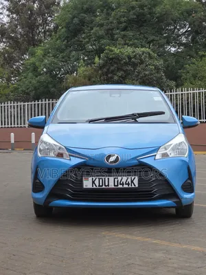 Toyota Vitz 2018 Bluu