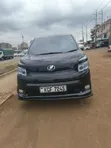 Toyota Voxy V 2WD Minivan ya Viti 8 Mwaka 2009 - 1