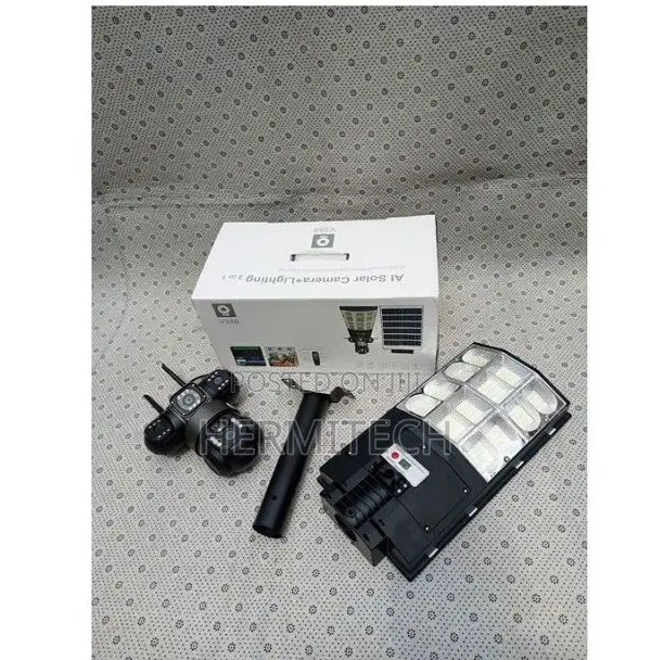 Triple Lens 4G Solar CCTV 300W Floodlight - 1