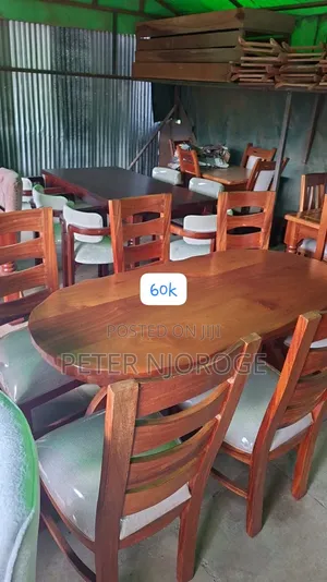 Mahogany Dining Set - Seats 6