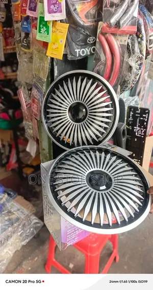 16" Turbine Style Blade Design Wheel Covers with Black Hub Cap