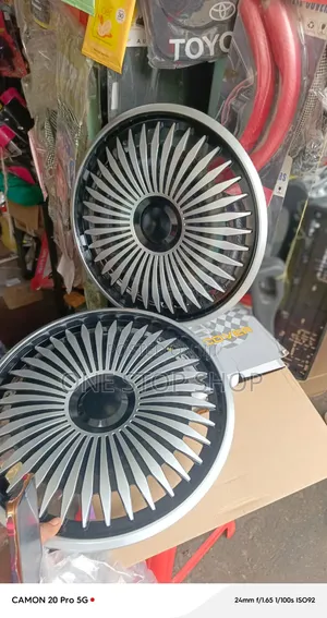 Vifuniko vya Magurudumu vya Inchi 16 za Mtindo wa Turbine na Kofia Nyeusi ya Kituo