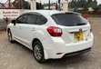 Subaru Impreza 2014 Nyeupe - 3