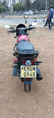 Bajaj Boxer 150 UG 2025 Nyekundu - 1