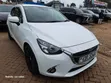 Mazda Demio 2018 White - 2
