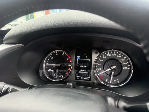Toyota Hilux Revo Double Cab 2.4 Diesel AWD 2021 - 1