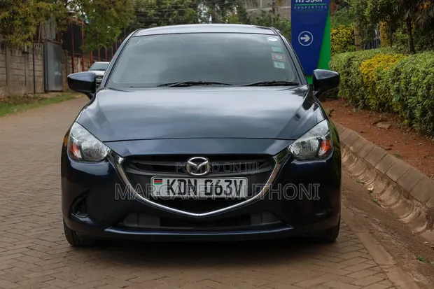 Mazda Demio 2016 Bluu - 1