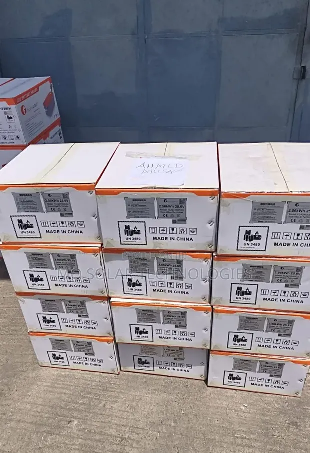 Felicitysolar 2.5kWh 24V 100Ah LiFePO4 Lithium Battery - 1