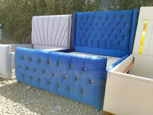 Kitanda Kipya cha Blue Velvet Wingback 5x6