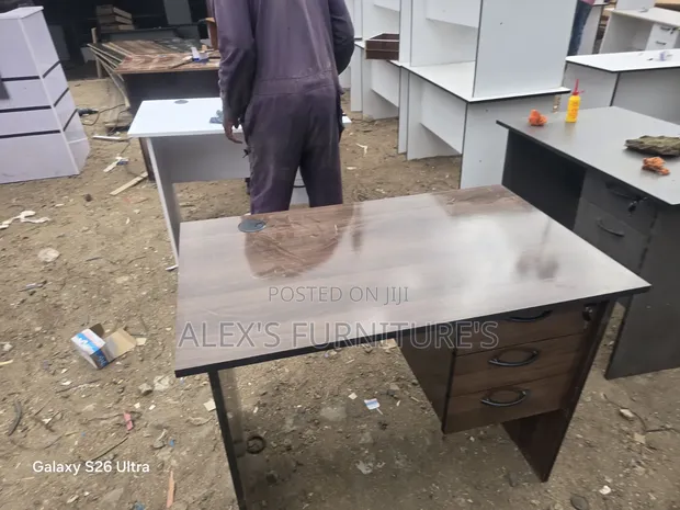 American Walnut Ofisi Dawati - 1