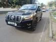Toyota Land Cruiser Prado 2.7 i 2010 Nyeusi - 2