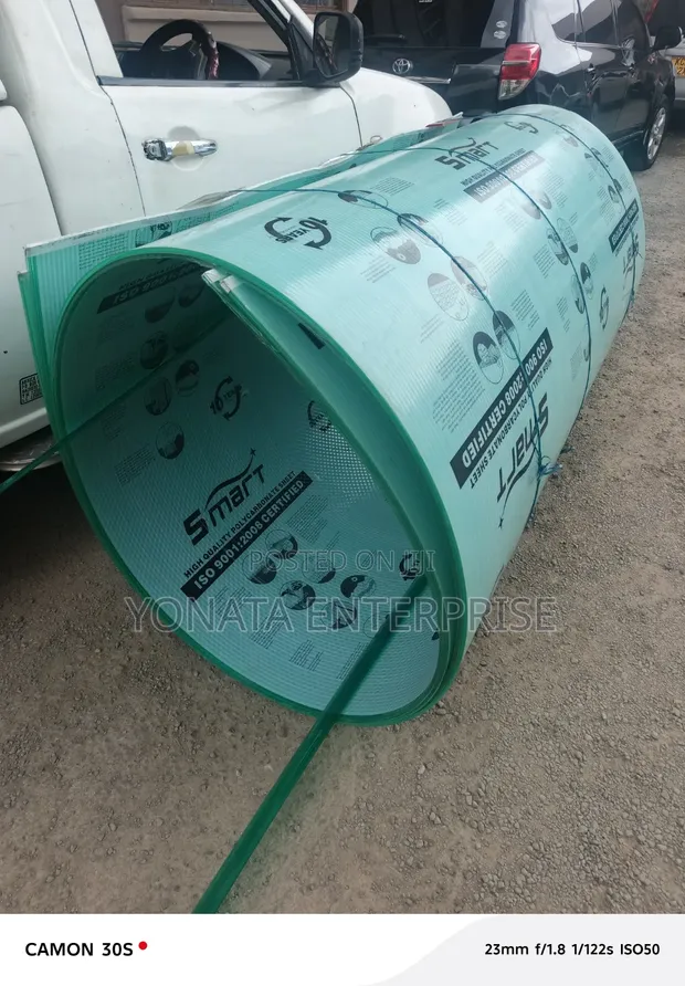 8mm Twin-Wall Polycarbonate Sheets - 1