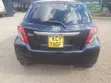 Toyota Vitz 2013 Nyeusi - 5