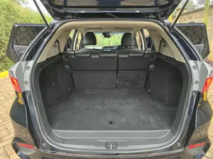 Honda Fit Shuttle 2018 Hybrid