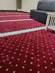 Matao ya Msikiti ya Kifahari Yenye Maua na Mistari ya Saff - 1