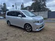 Toyota Voxy V 2WD 8-Seater 2012 Silver - 2