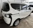 Toyota Sienta 1.5 Hybrid FWD 2018 Nyeupe - 2