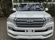 Toyota Land Cruiser 4.6 V8 ZX 2017 White - 1