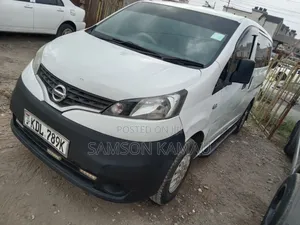 Nissan NV200 Van 2015