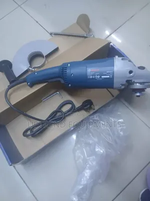 Bosch Angle Grinder 2500W - Mpya Kabisa
